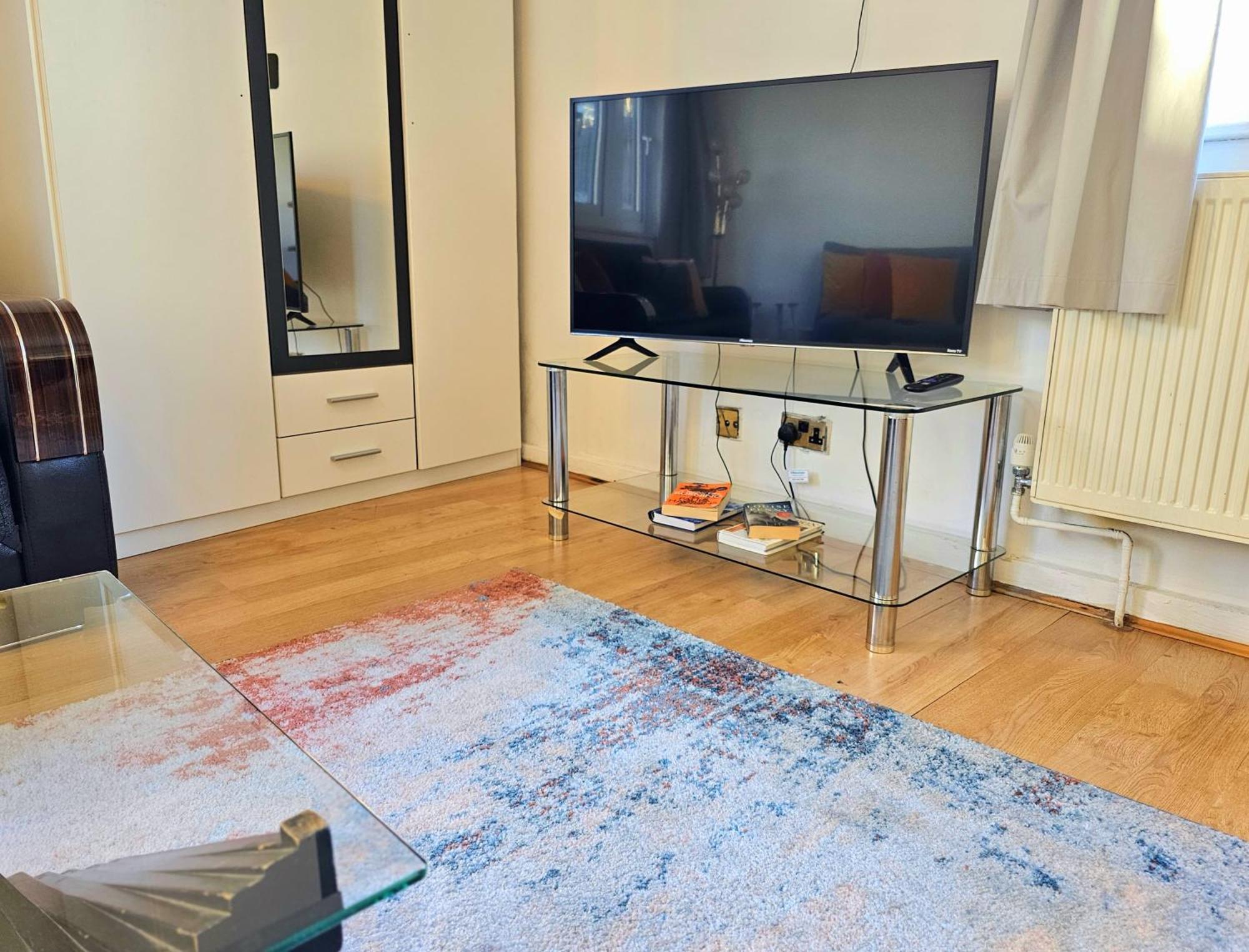 Bright & Spacious Home In Building With Lift, Right Next To Bayswater Station - Walk To Kensington Palace, Hyde Park, Little Venice & Notting Hill Londyn Zewnętrze zdjęcie